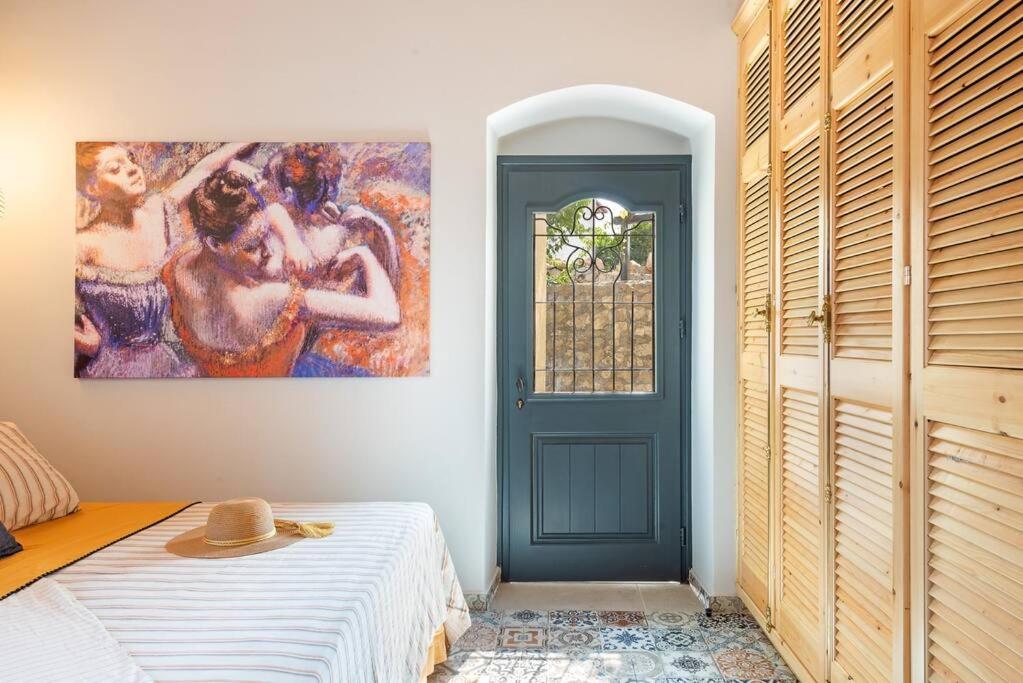 Villa Aiolia Kondoyenádha Buitenkant foto