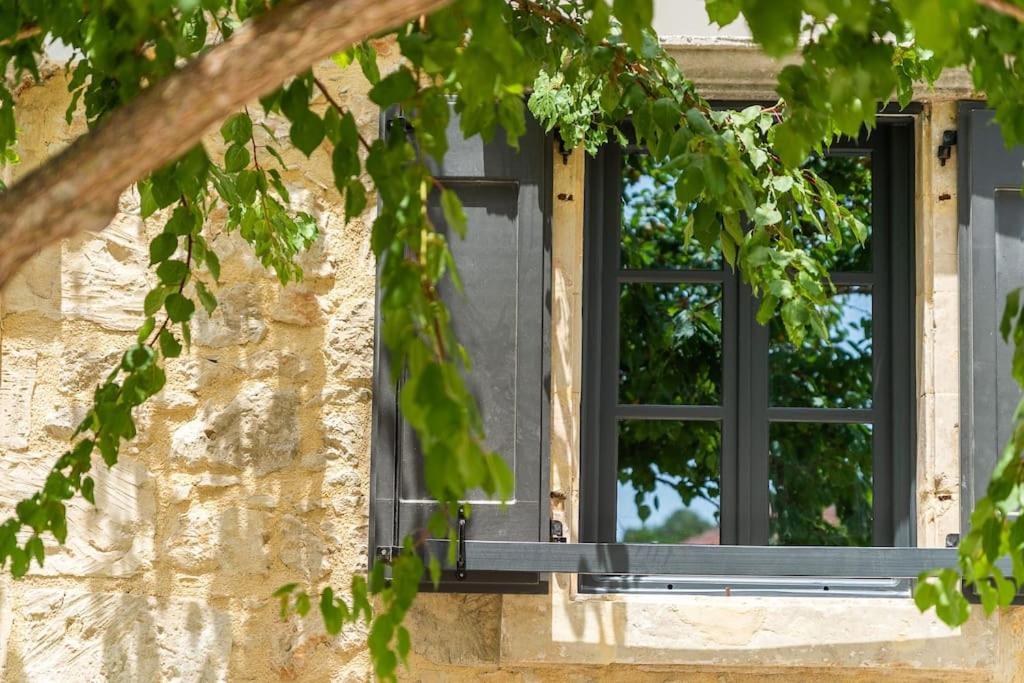 Villa Aiolia Kondoyenádha Buitenkant foto