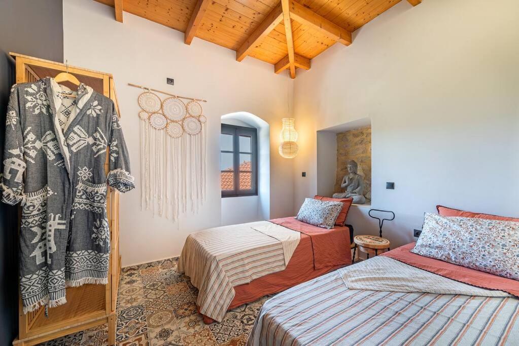 Villa Aiolia Kondoyenádha Buitenkant foto